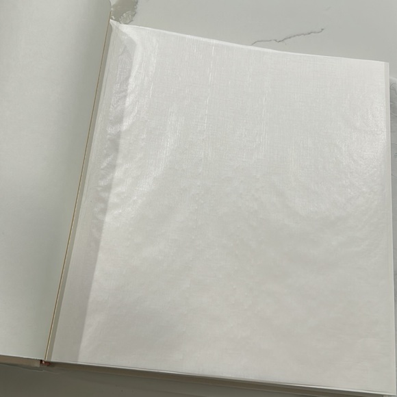 Premium Scrapbook/Photo Album with Writing Space - Picture 8 of 10